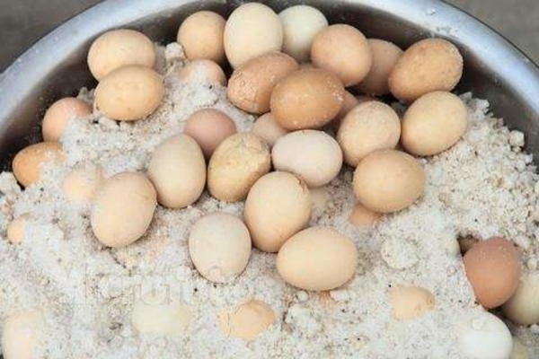 长期吃过咸的东西对身体有哪些坏处?