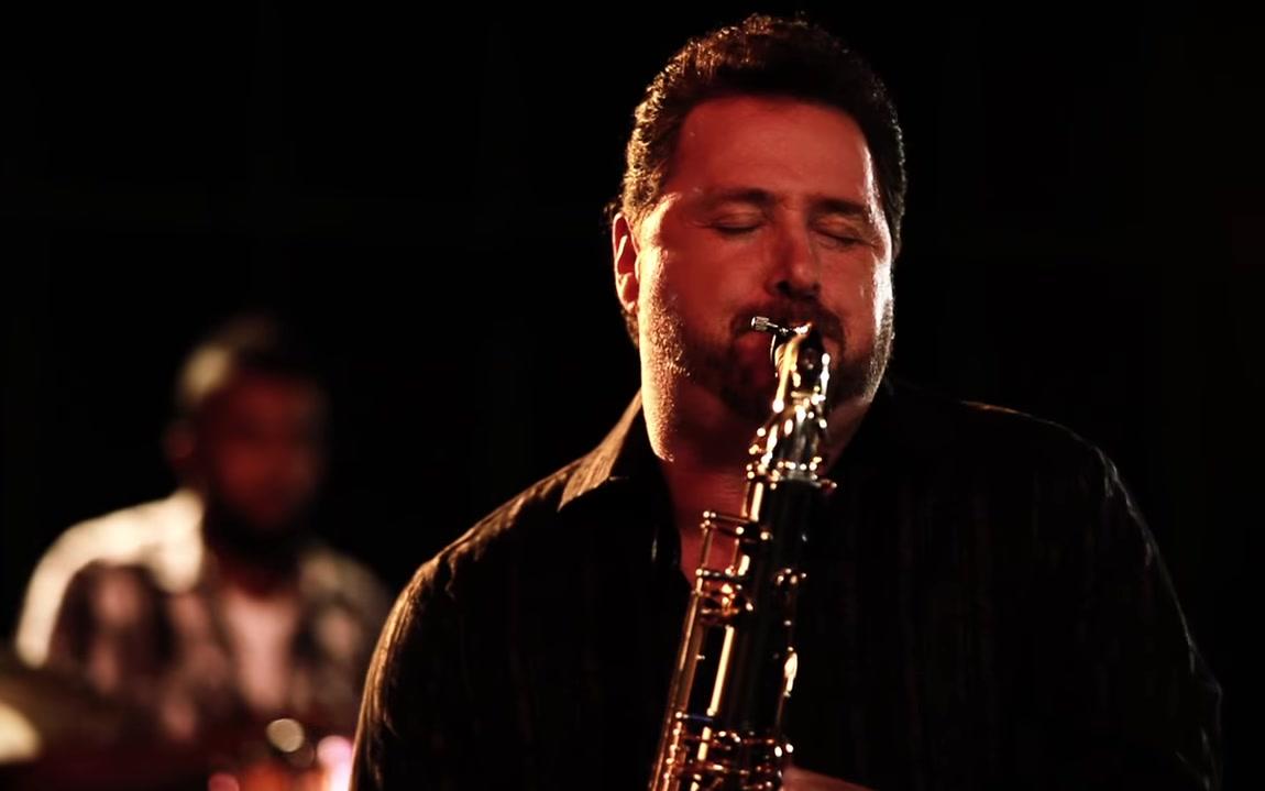 【萨克斯】内城蓝调  richard elliot   inner city blues   from in