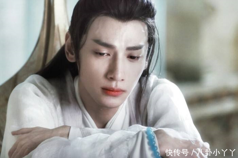 王一博和经纪人关系好不