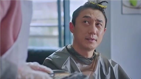 老爸当家:当狗腿子真难! b>黄有成 /b>教你如何做个合格的狗腿子,绝了