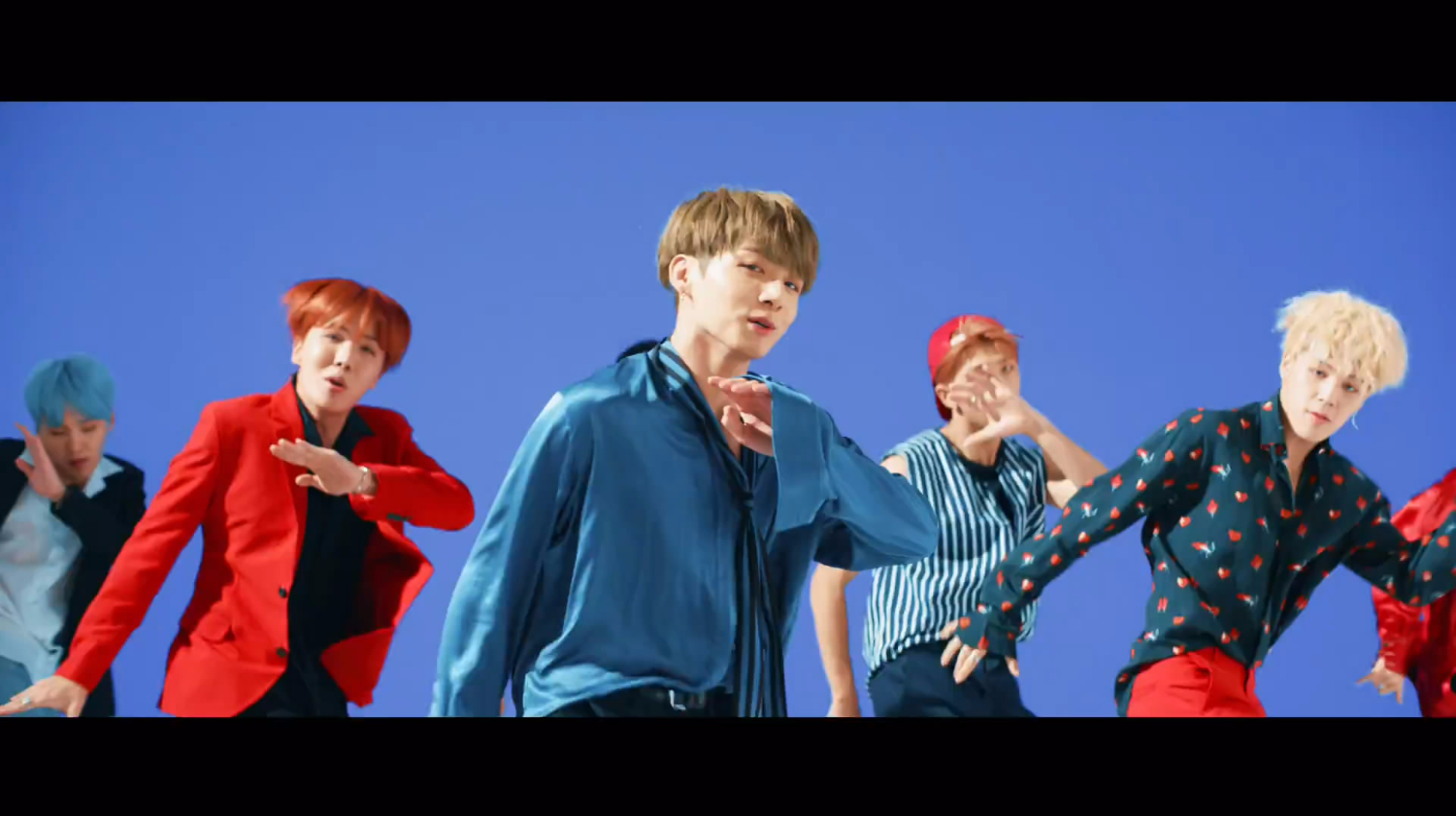 bts b>防弹少年团 /b>回归 新曲《 b>dna /b>》完整版mv首公开