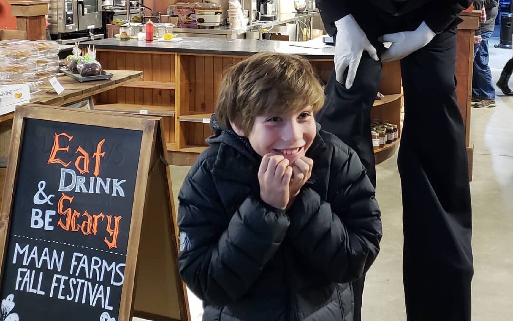 [图]Jacob Tremblay 雅各布 特瑞布雷 #Maan Farm Fall Festival.