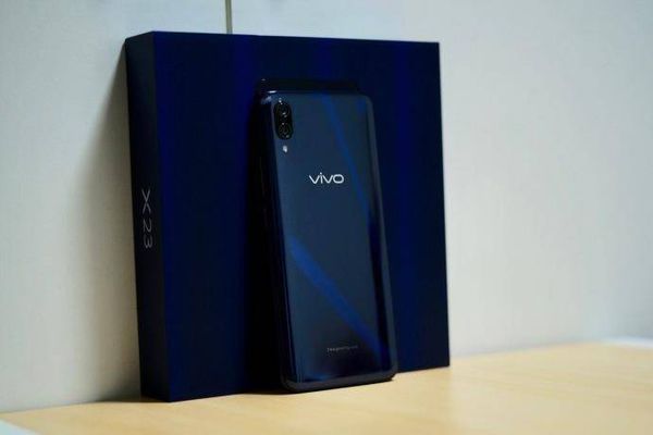 华为mate20pro和vivox23屏幕指纹对比