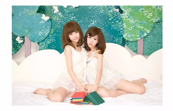 怎么区分by2谁是姐姐?谁是妹妹?