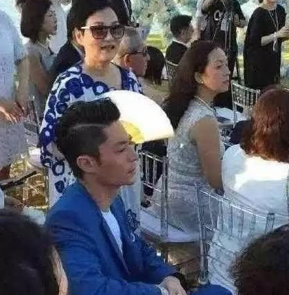 暗恋刘诗诗霍建华酒后情绪失控爆猛料?