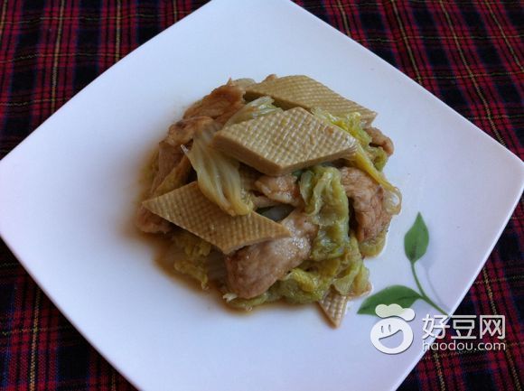 白菜豆片炒肉的家常做法