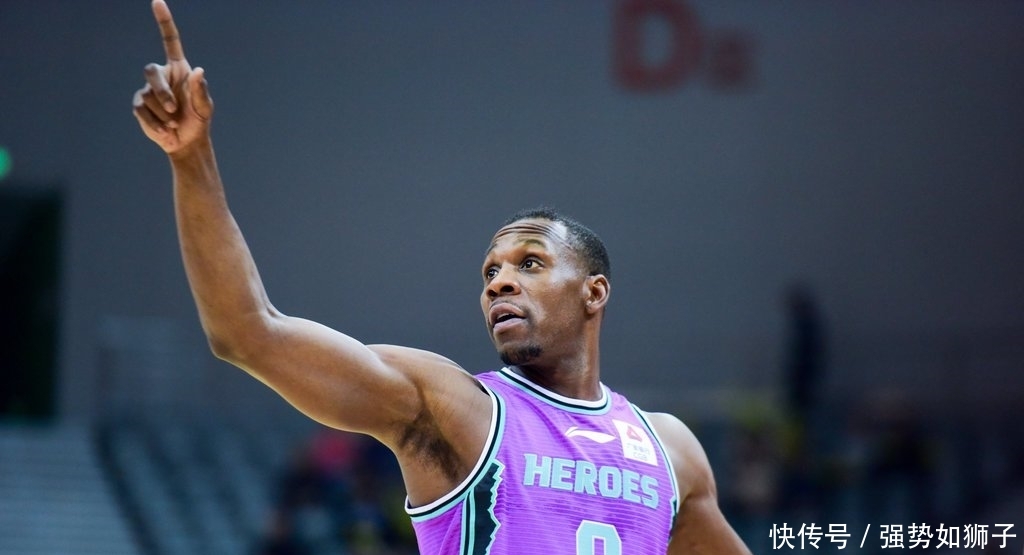 山东男篮三连胜