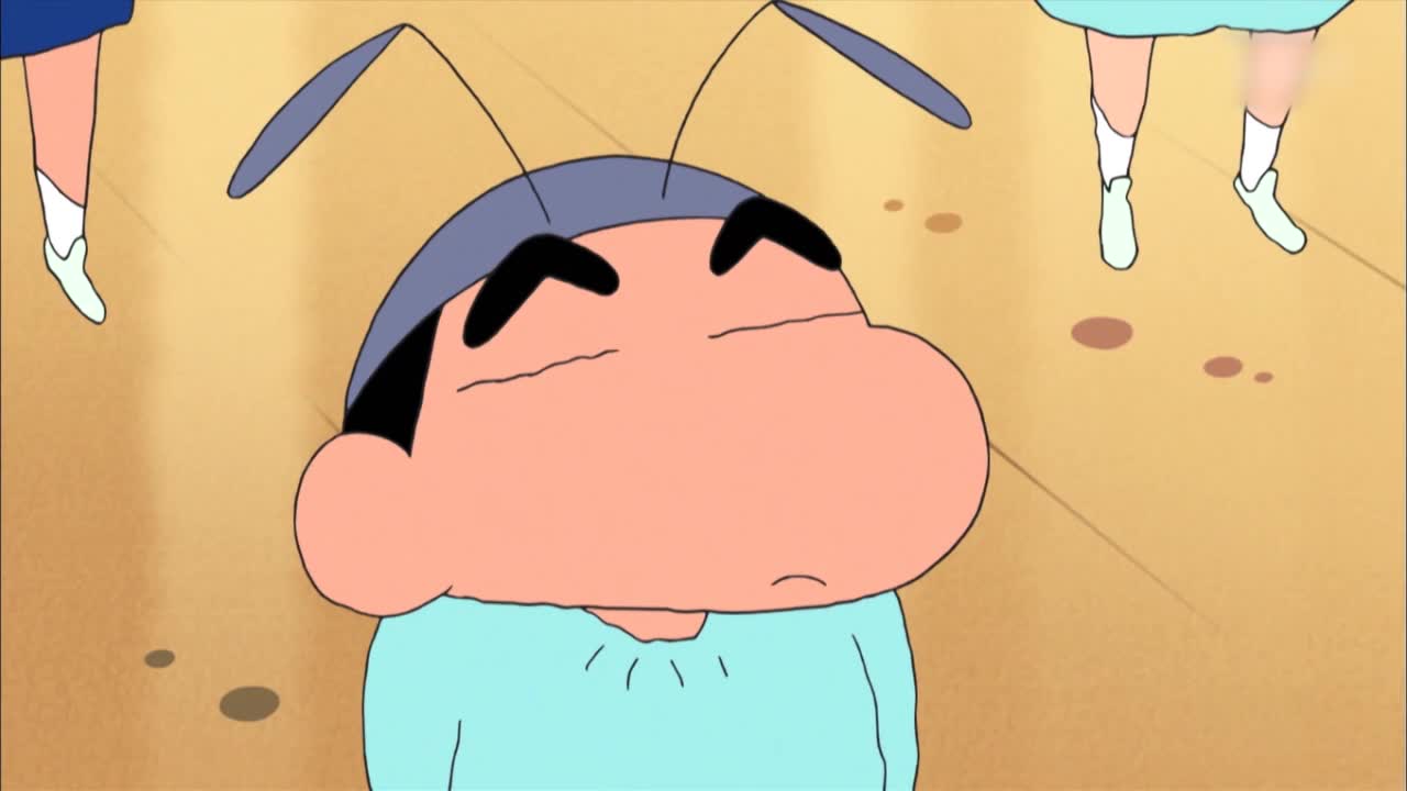 【蜡笔小新】戴着蚂蚁帽子的小新好可爱