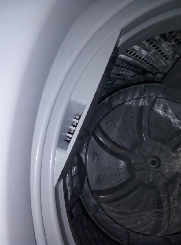 这款洗衣机有柔顺剂注入口嘛?