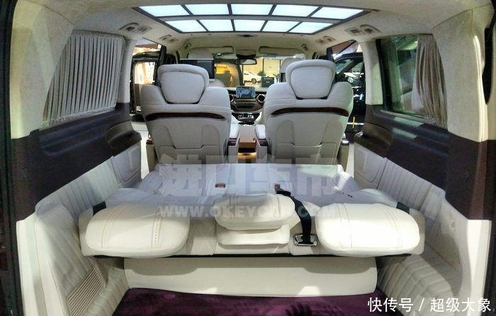 奔驰和迈巴赫版