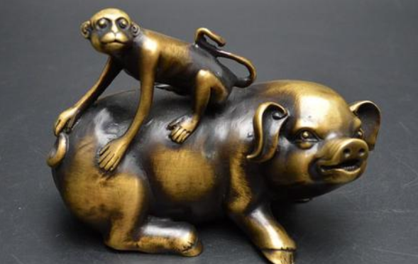 95的猪跟92的猴相配吗