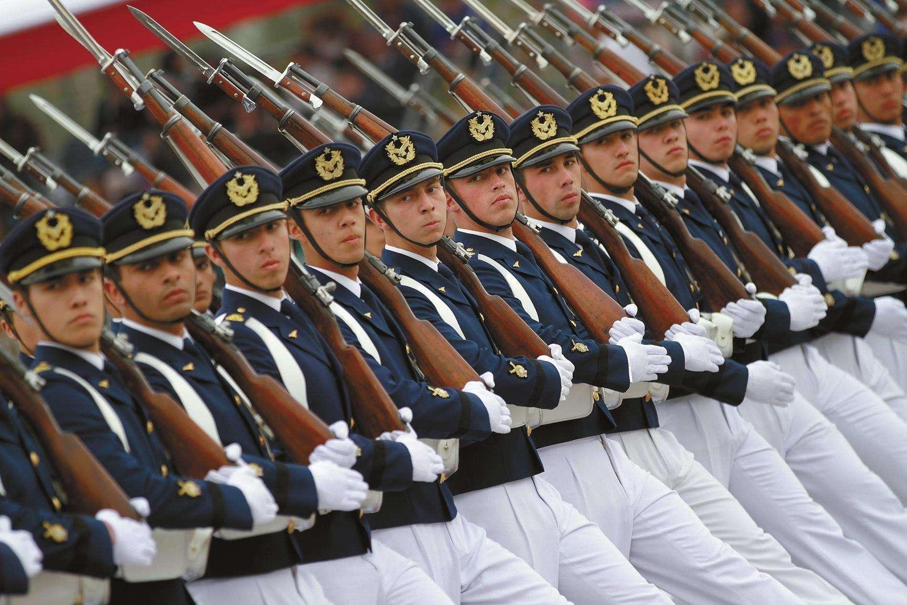 智利阅兵完整版图片