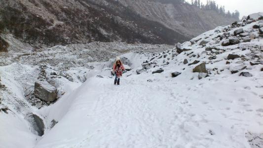 形容雪真的好美的佳句