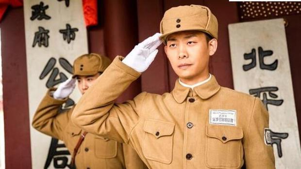 张译《光荣时代》刚播没几集,就被定为抗日神剧,它真这么差吗?