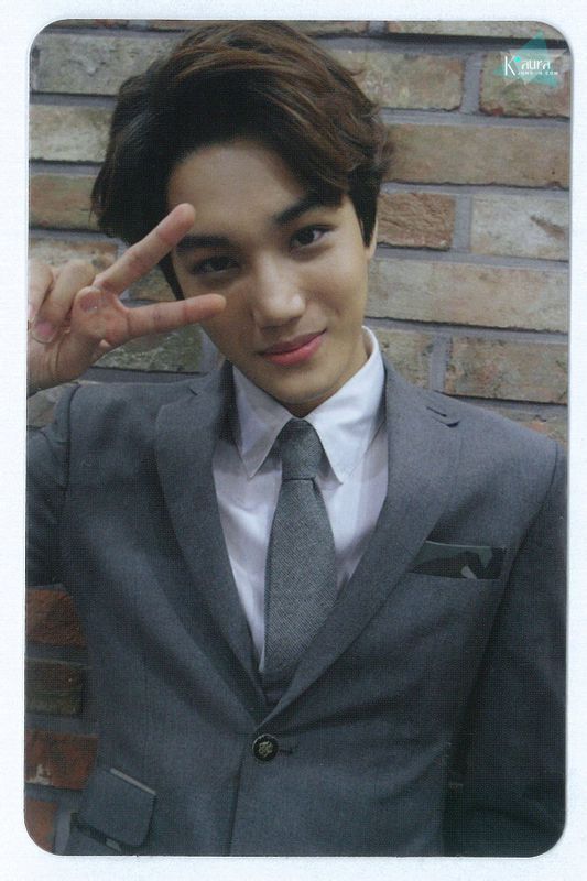 求exo咆哮校服小卡高扫 一定要高清的啊!