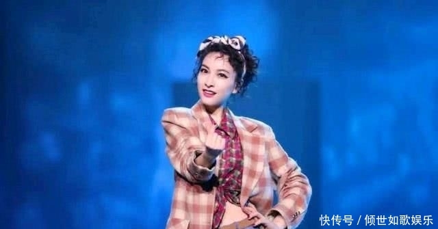 湖南卫视跨年王一博片段