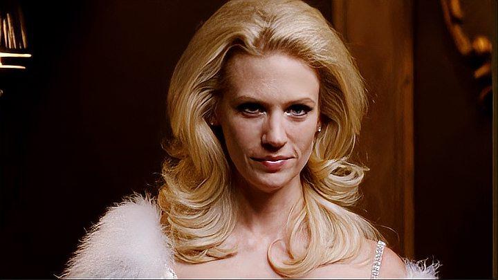 「詹纽瑞·琼斯」古典与后现代的结合体,冷艳性感的白皇后好看视频