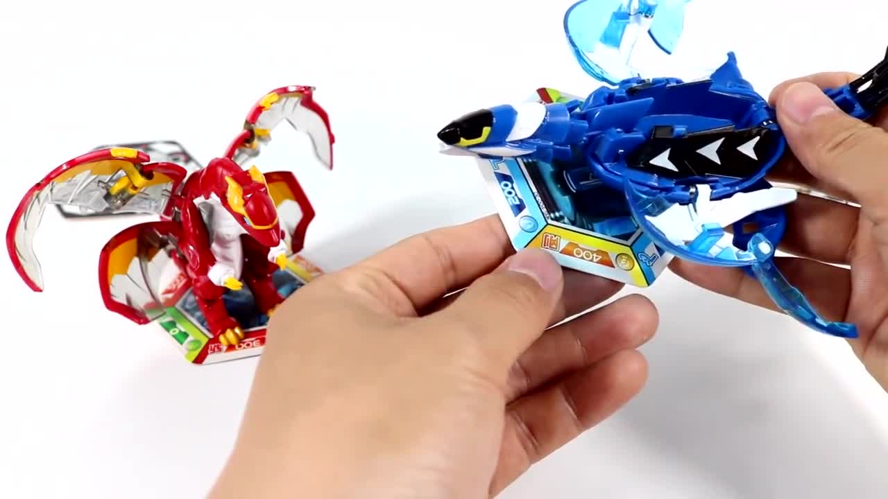 《爆兽猎人》 天炎战龙vs铠甲飞龙 爆兽对决