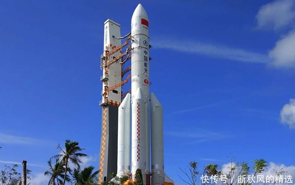 长征五号火箭第一次发射