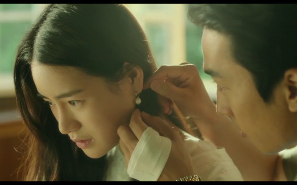 【人间中毒】令人心动的场面 宋承宪为林智妍戴耳环 女主借机表达爱意