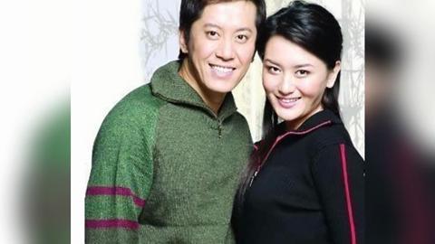 48岁毛宁与妻子近照,90年代红透 半边天,妻子满脸胶原蛋白