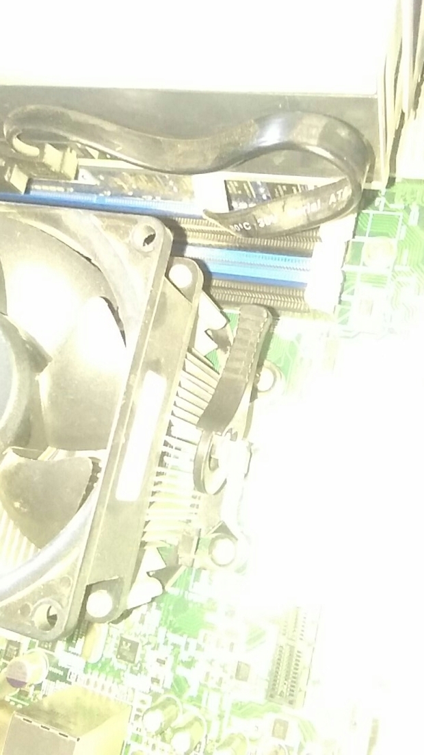 这个主机可以加个什么型号的内存条