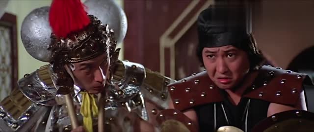 咸鱼翻生:洪金宝石天经典爆笑,明明是打戏,竟然这么欢乐!