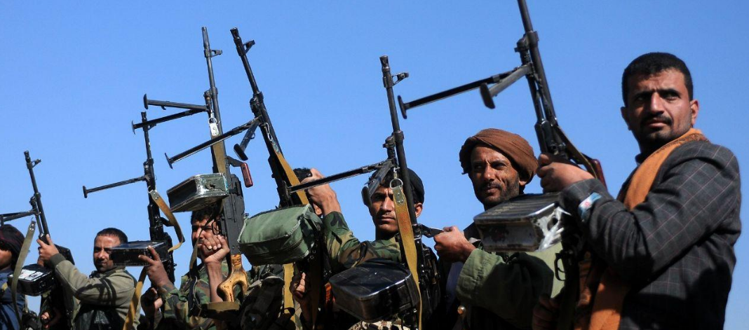 伊朗用导弹打美国无人机