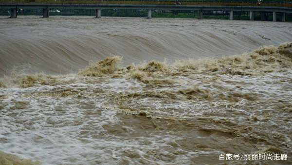 水位上涨,洪水泛滥,凌汛到底有多可怕?