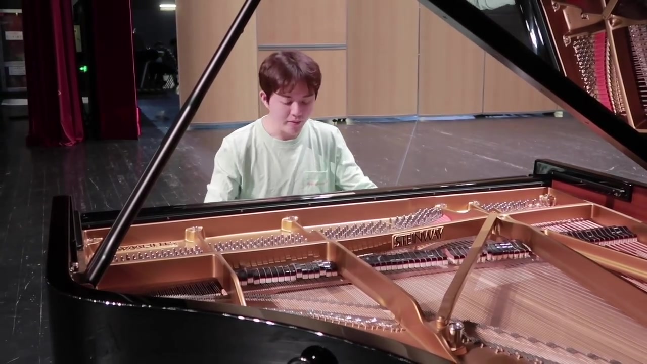 李云迪 2019年 中秋节 《 彩云追月》