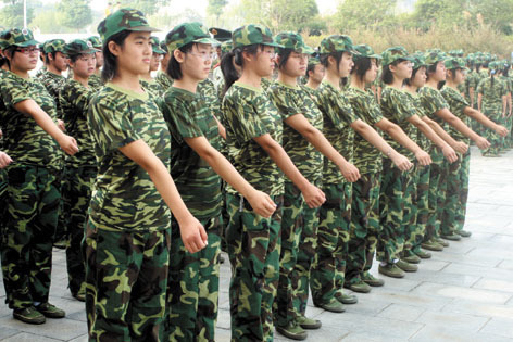 江阴云亭中学新生军训要准备什么