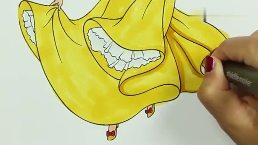 儿童简笔画: 白雪公主画画