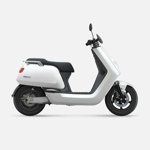 小牛n1电动车的电池可拆卸下来充电吗