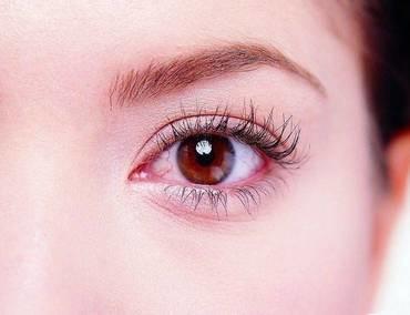 宝宝的白眼球发灰,是什么原因