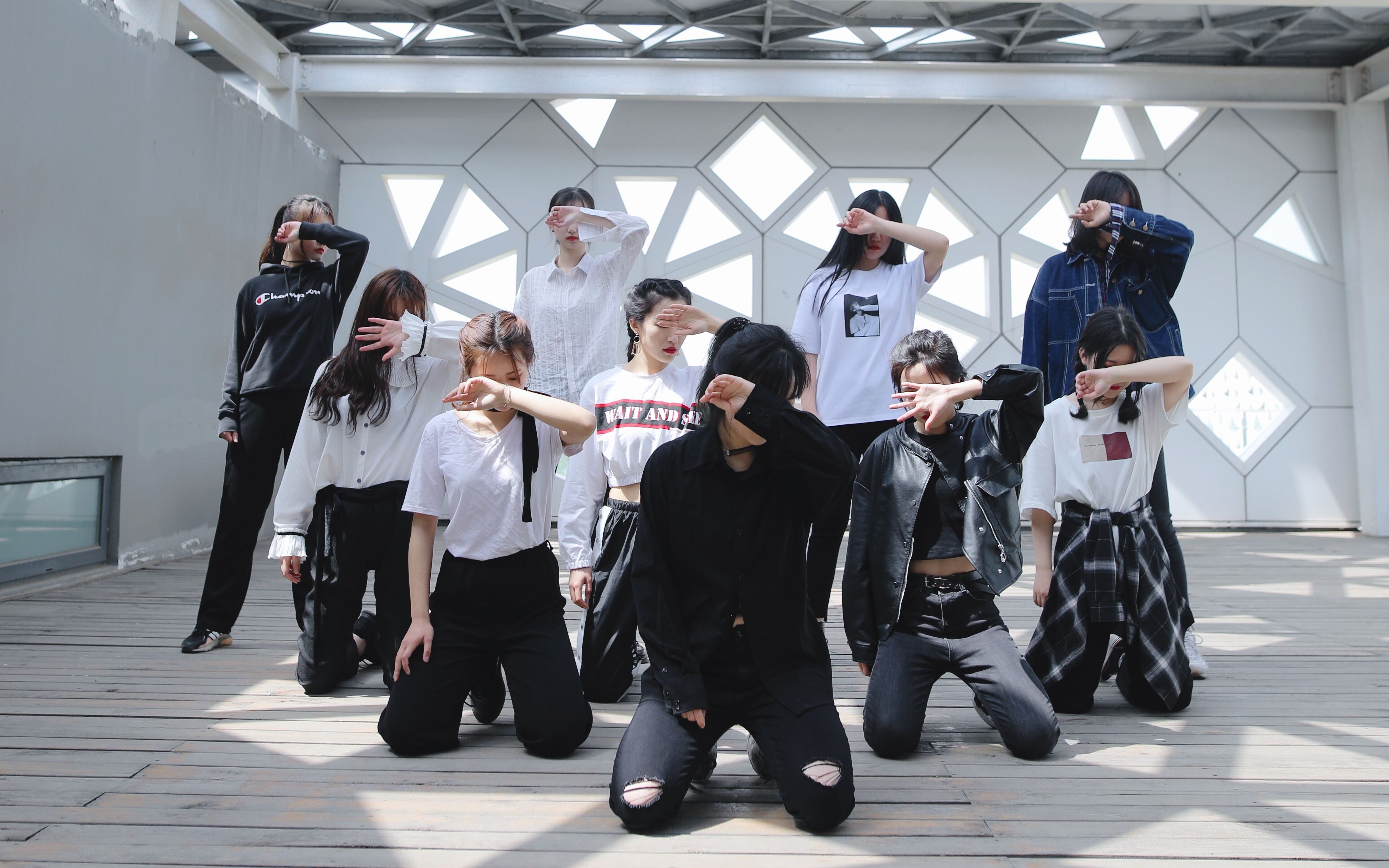 【南开大学fashion街舞社12周年专场】超超超级帅的刀群舞 don