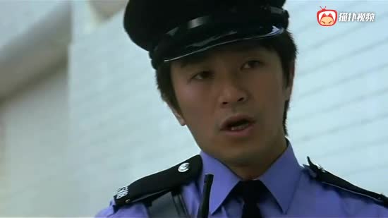 《玻璃樽》周星驰出场不到1分钟就笑点十足,不愧是喜剧之王啊