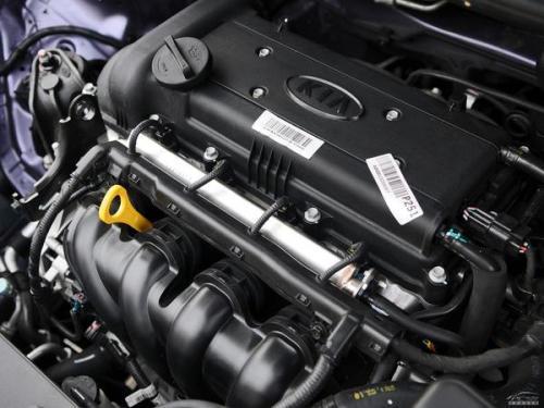 起亚k2发电机皮带绕法