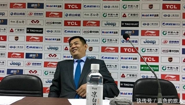 哈德森向全队道歉