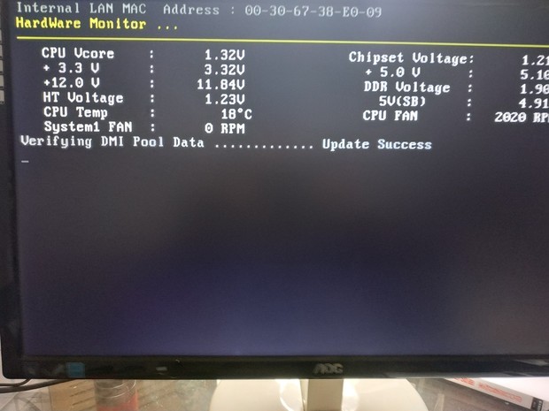 u盘启动进不去卡在这个界面