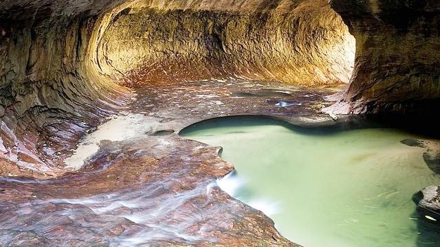 许鹤缤-蓝盔之魂-(电视剧《维和步兵营》片尾曲)