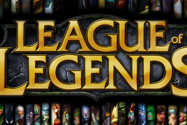 英雄联盟里,拿了一血的英文是firstblood,那超神时说的英文是什么?