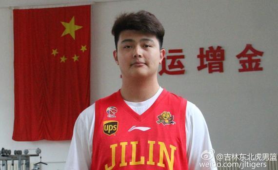 姚皓焱:今年吉林东北虎球队引员情况