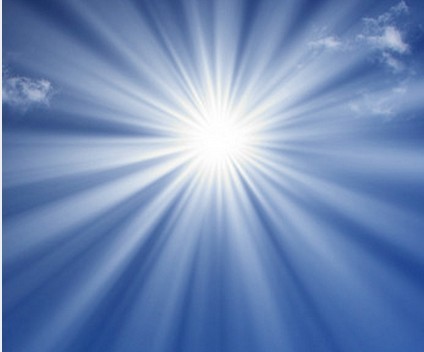 请问ps photoshop,如何做出太阳光放射的效果,如图