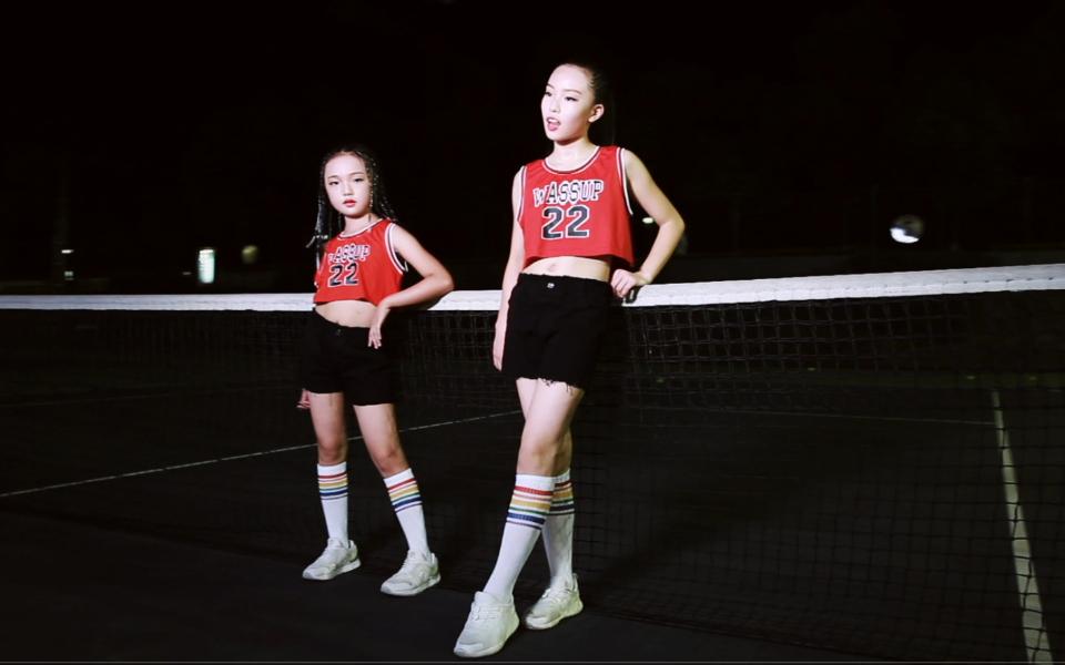 两小萝莉跳《superlove》 爵士舞蹈编舞视频