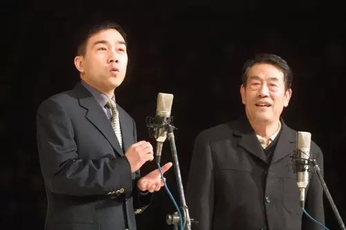 非常认可,和他同龄和同辈分中属他最会说相声,连侯耀文这种相声名家