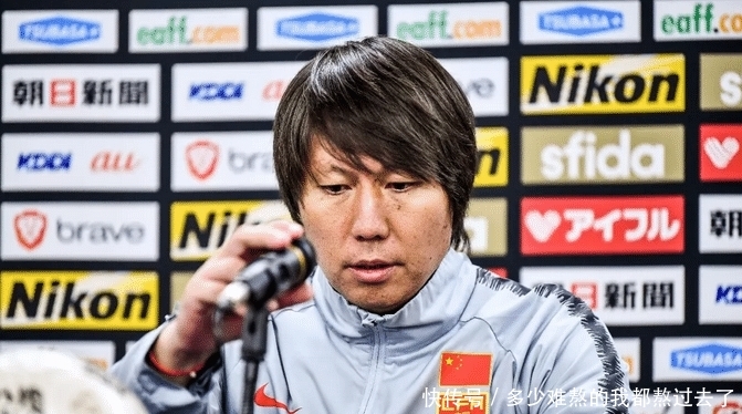 中国男足主帅李铁