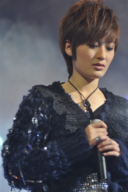 曾轶可什么发型最好看?