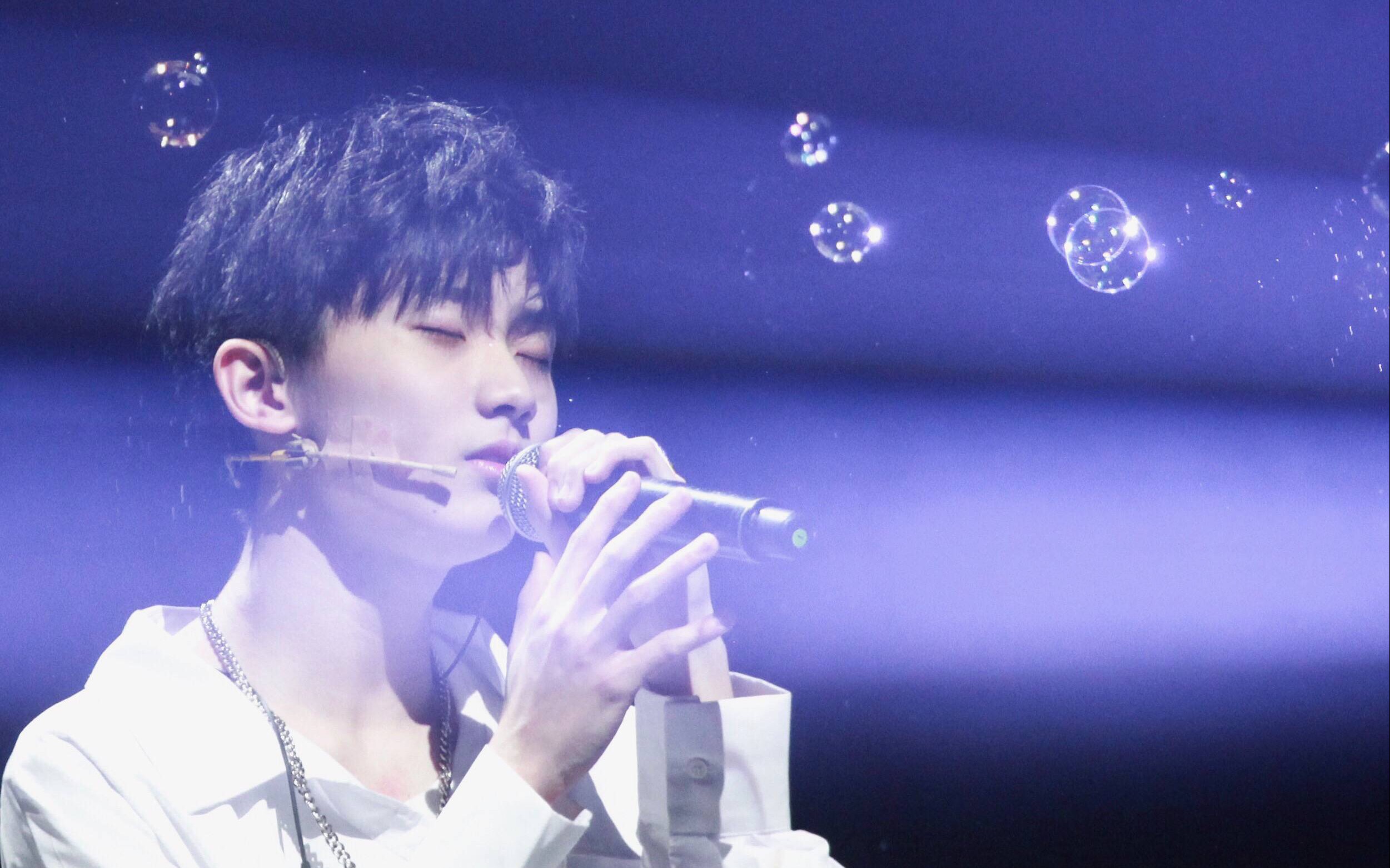 tf家族冬日嘉年华 马嘉祺&陈泗旭 两位初中生翻唱情歌《我愿意》