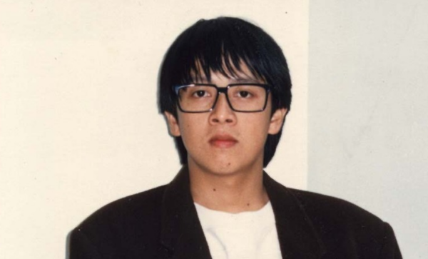 1997年10月21日凌晨2时50分,张雨生独自驾驶saab-900黑色敞篷车,于