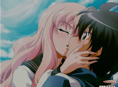 动漫情侣头像一男一女亲嘴